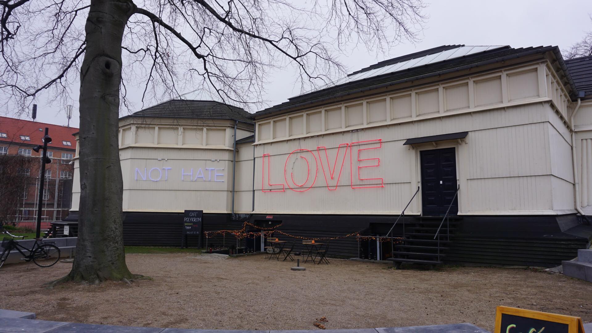 27606110_10213312768006215_452546853_o