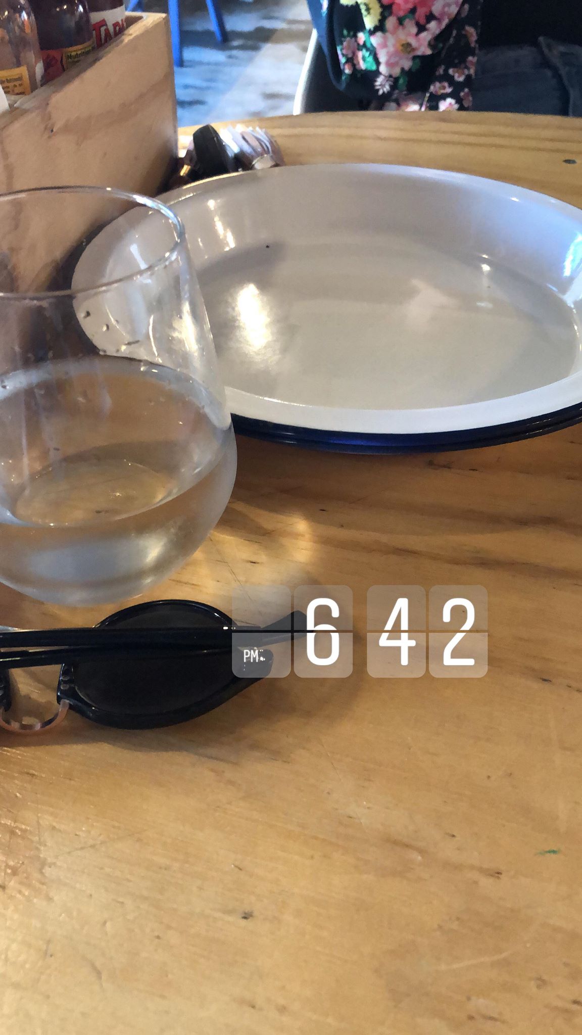 44063039_2135463646726012_4988312984808849408_n