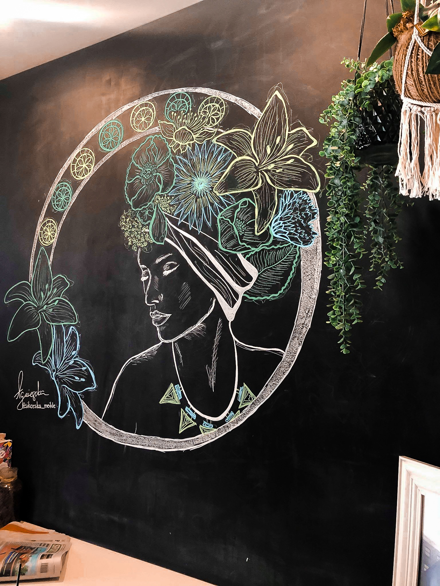 48367173_405258740213468_8390498730503045120_n-2