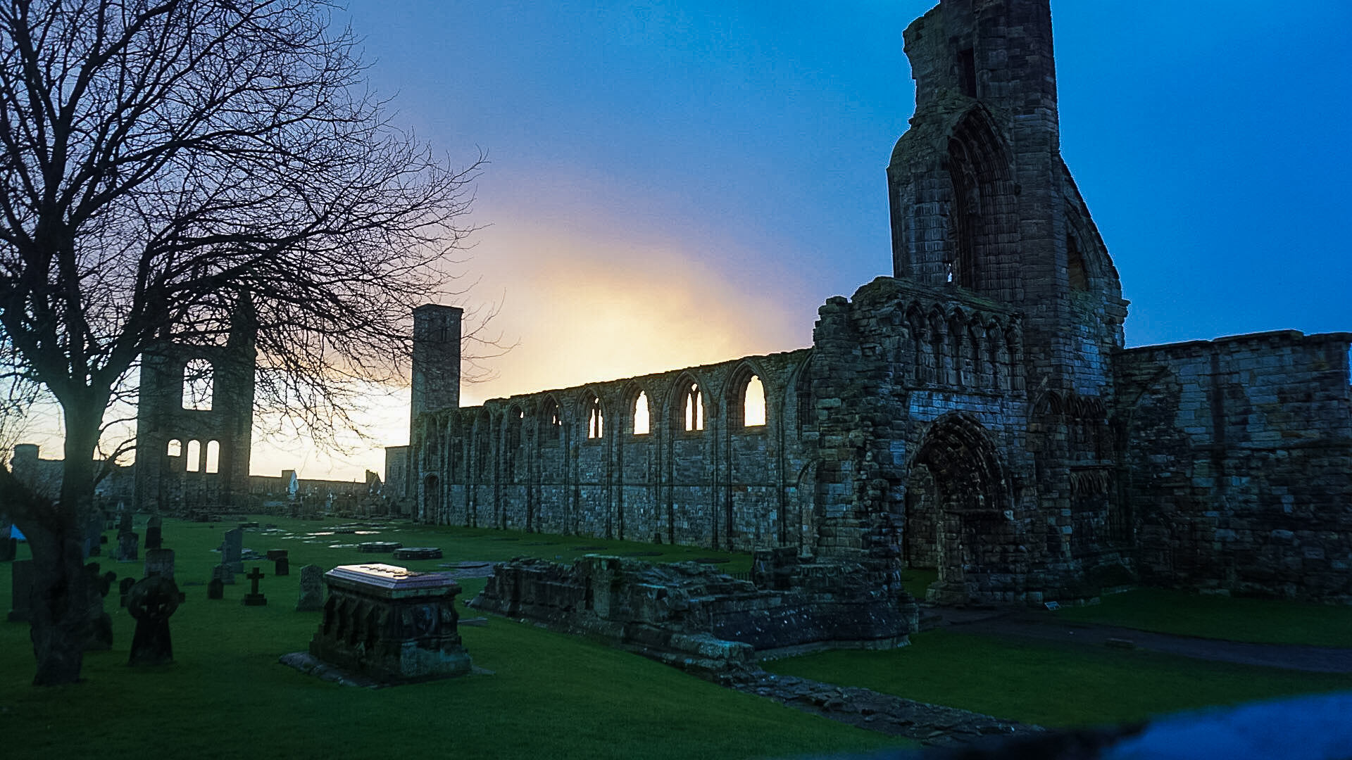 48393508_1732516943519129_5009313223107674112_n-2